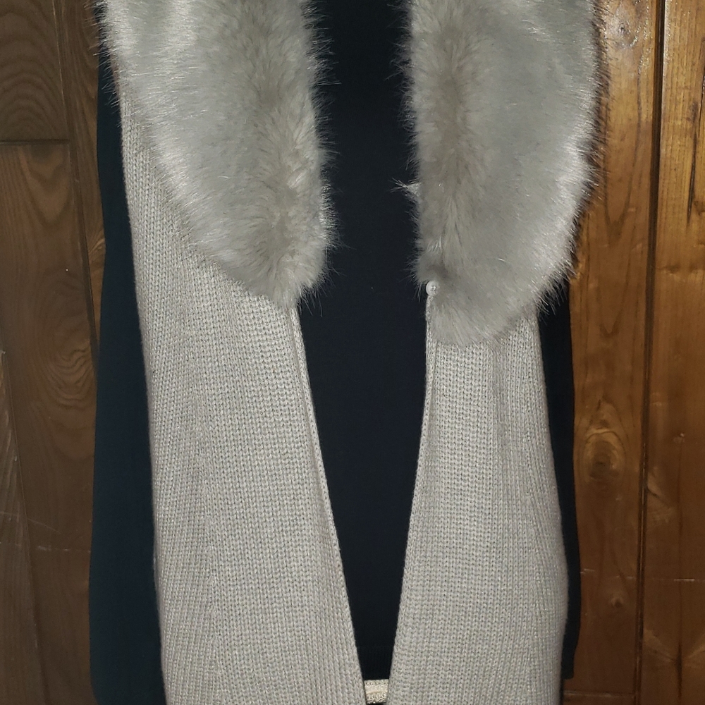 Talbots Grey Silver Duster Vest Faux fur Detachable Collar Leather Trimmed Vest